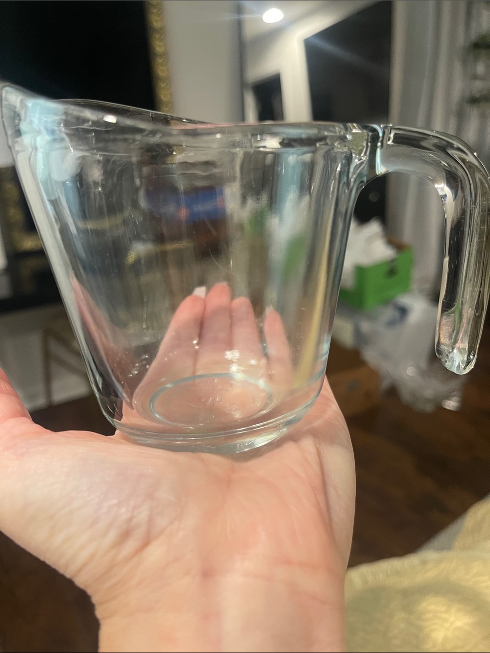 Anchor hocking clear creamer